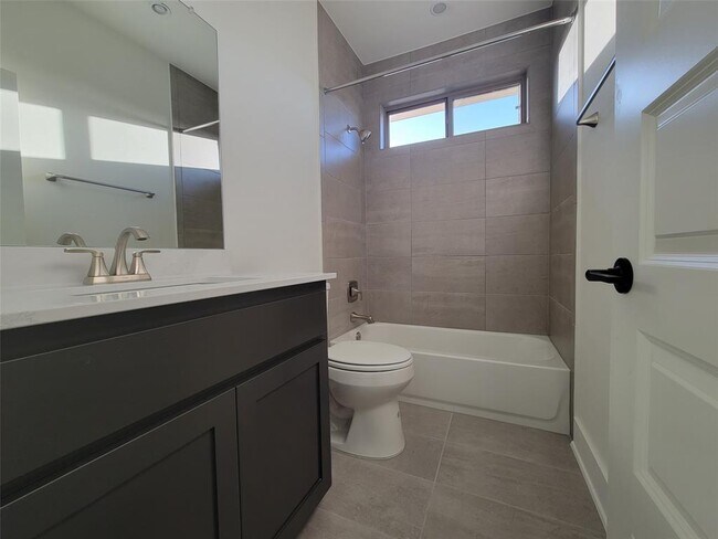 Building Photo - 4607 Flameleaf Sumac Dr