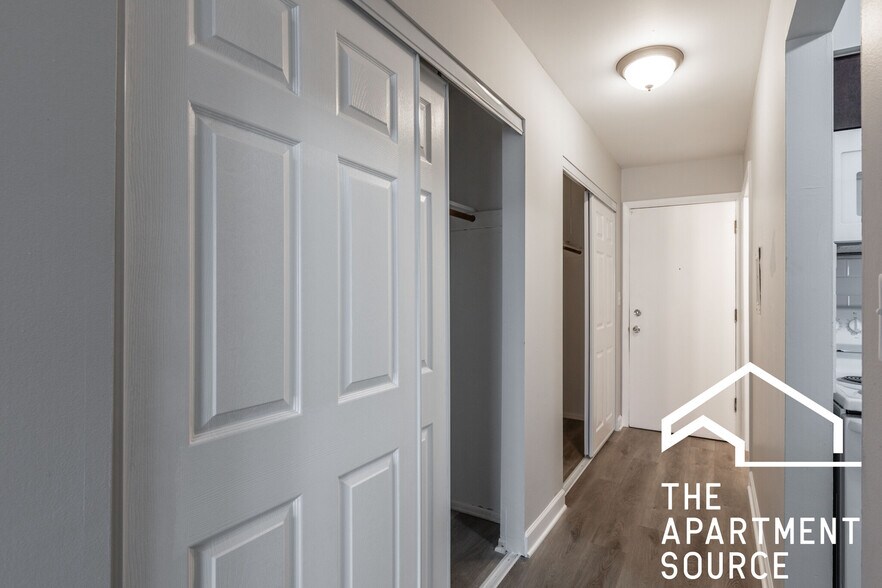 Building Photo - 7308 W North Ave