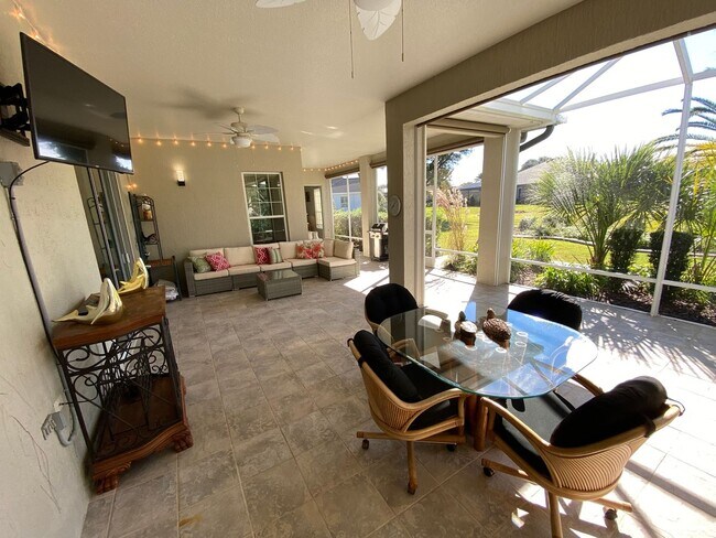 Building Photo - Spectacular and Luxurious Turnkey ANNUAL Lease in The Village of Bridgeport