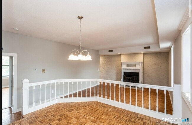 Building Photo - 71A Imlay St