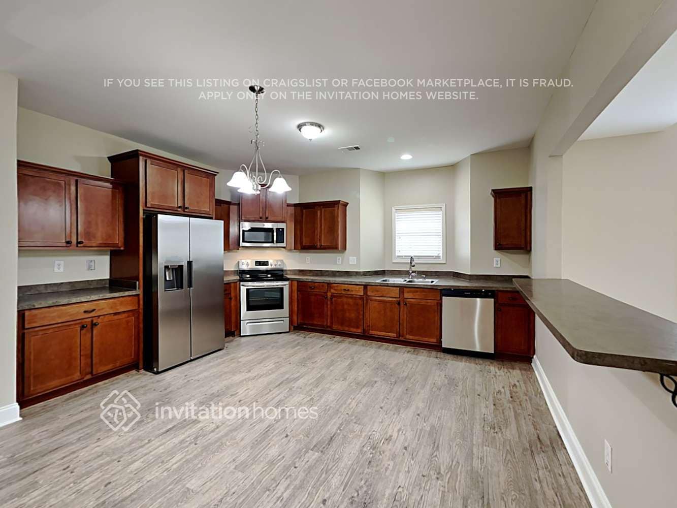Building Photo - 104 Pristine Dr