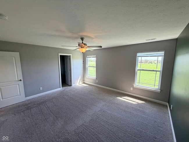 Building Photo - 357 Indigo St