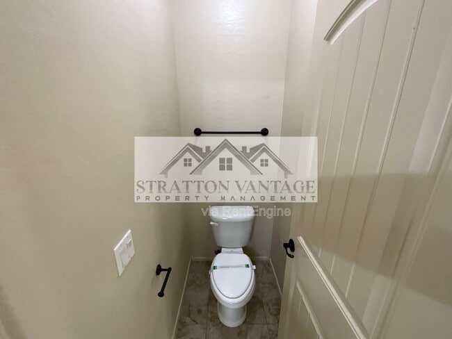 Building Photo - 4709 E Portola Valley Dr