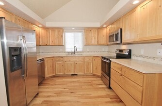 Building Photo - 1803 W Mulhuland Ct