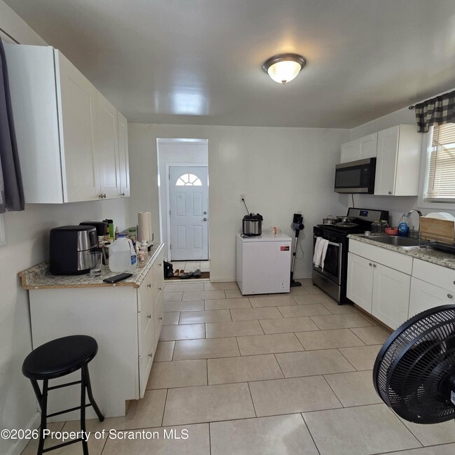 Building Photo - 224 Harrison Ave