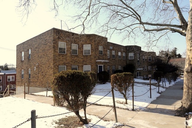 Building Photo - Blakemore Gardens