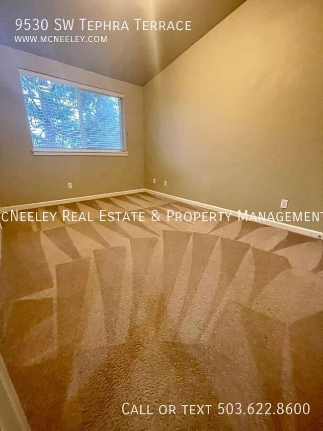 Building Photo - 9530 SW Tephra Terrace