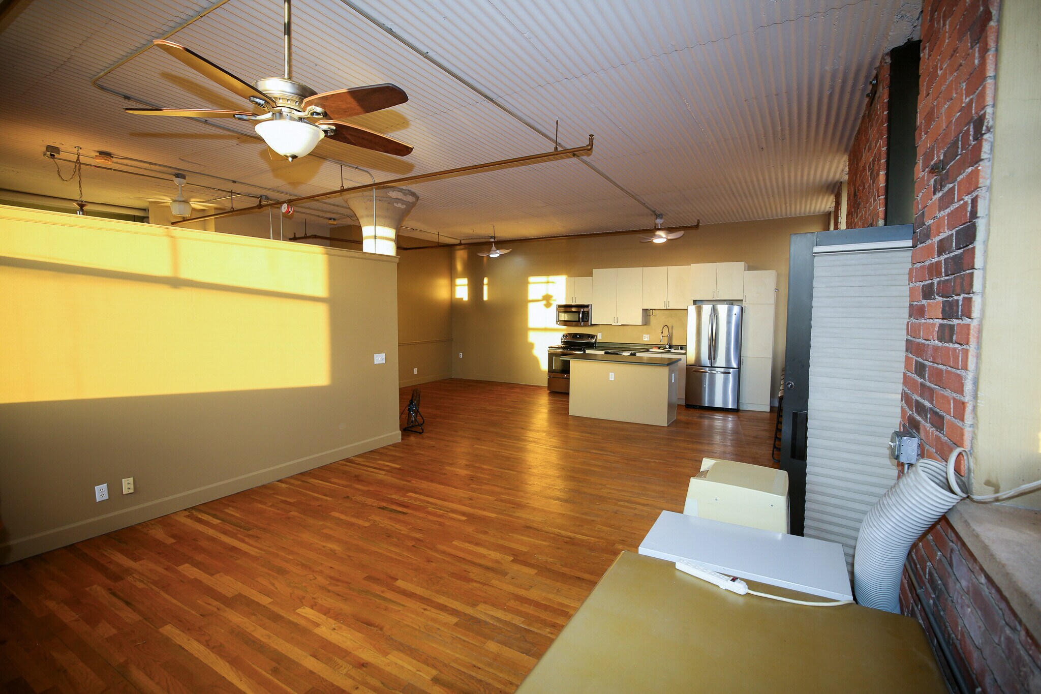Building Photo - 2261 Blake St