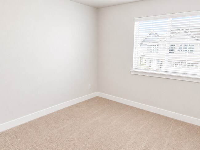 Building Photo - Beautiful 3-Bedroom Townhome in Lehi – Community Pool, Pickleball & More!