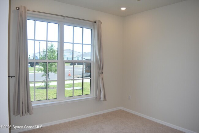 Building Photo - 5039 Sunnytime St