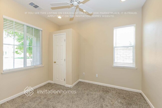 Building Photo - 34693 Yarrow Ct