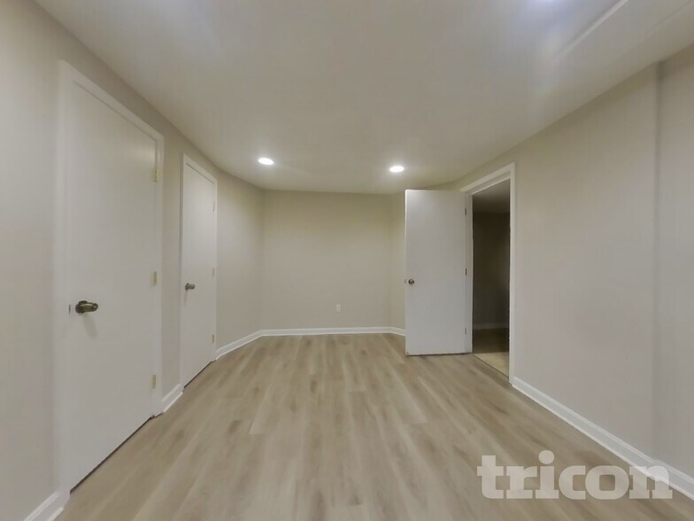 Building Photo - 8609 Undermire Ct