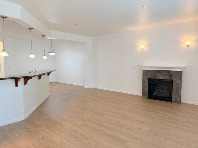 Building Photo - 3047 Ridge View Pl