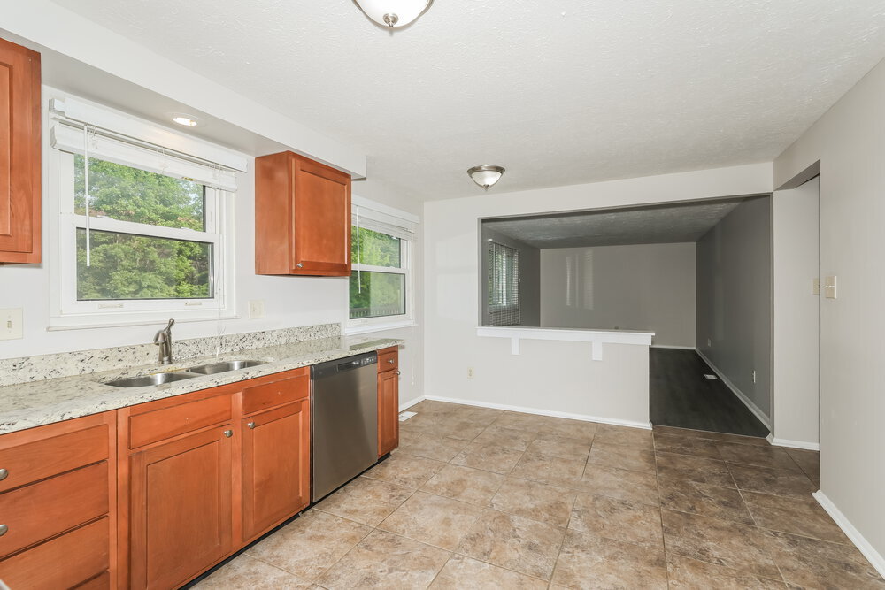Building Photo - 8931 Squire Ct