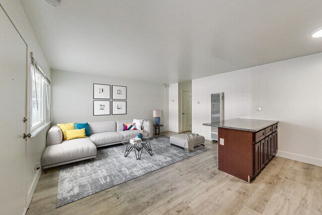 Floorplan - 1008 E 23rd St