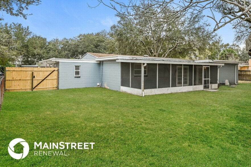 Building Photo - 632 Ryan Ave