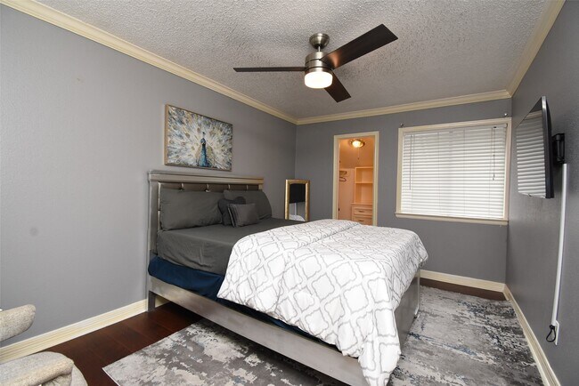 Building Photo - 7726 Miller Glen Ln