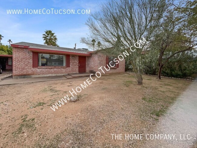 Primary Photo - 4308 E Whitman St