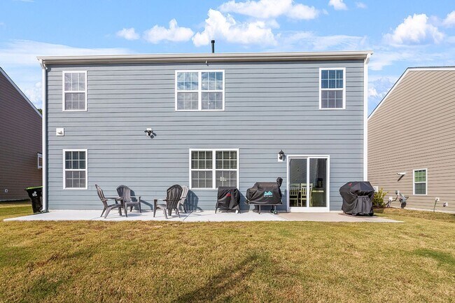 Building Photo - Spacious 5 BR for Rent in Wendall-Availabl...