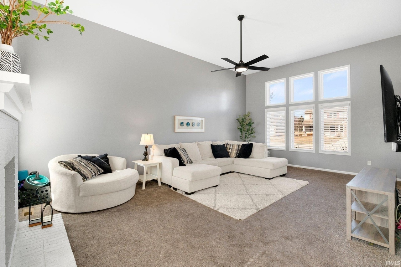 Great Room - 1507 Tara Bella Ln
