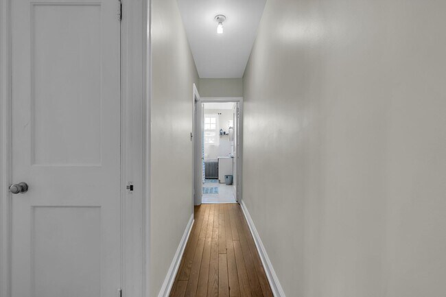 Building Photo - 737 N 22nd St