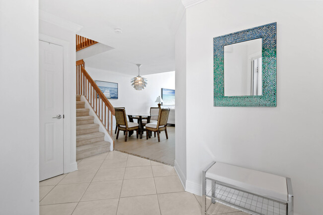 Building Photo - 1113 Ocean Dunes Cir