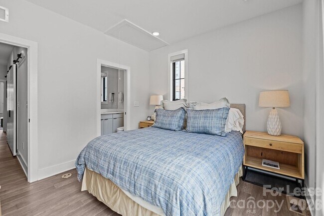Building Photo - 1207 Minter Pl
