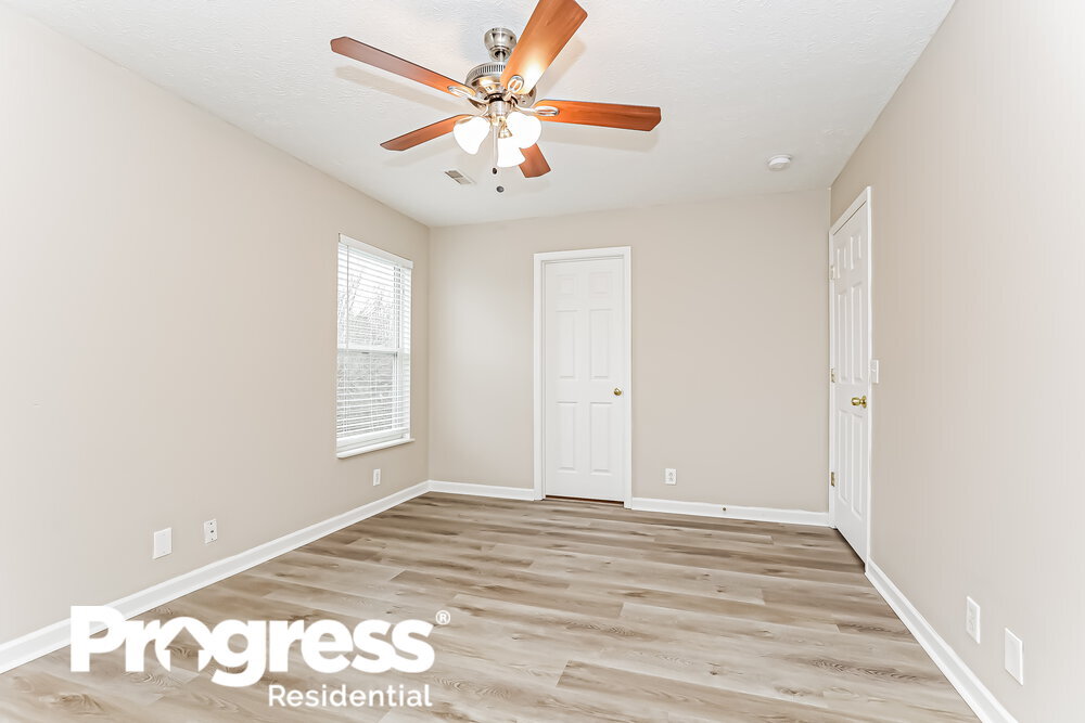 Building Photo - 1708 Stone Hollow Ct