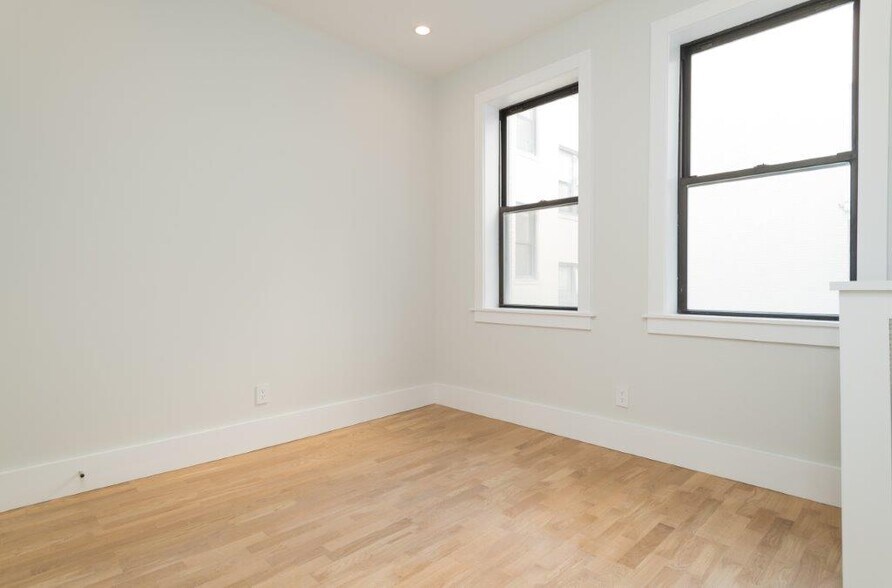 Building Photo - 16 Elko St