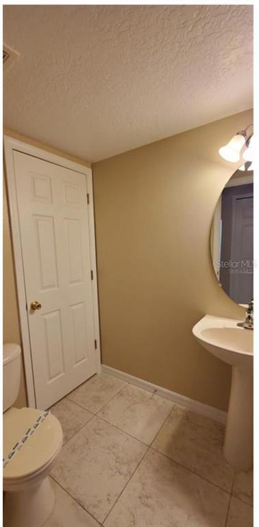 Building Photo - 2175 Brancaster Cir