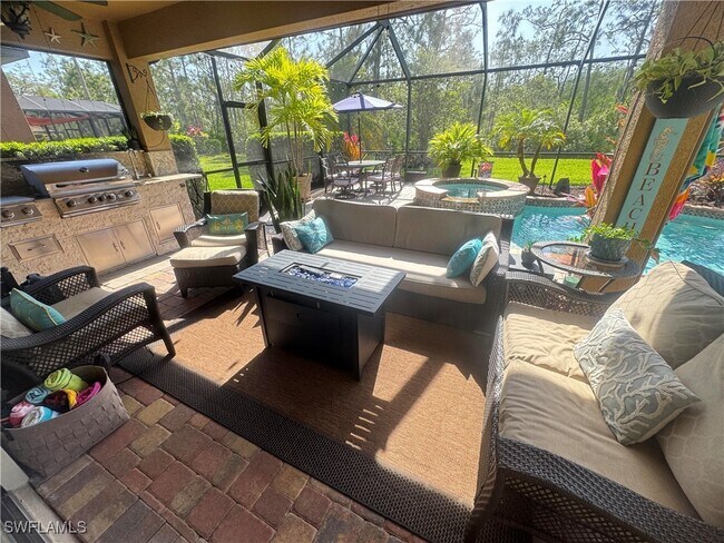 Building Photo - 9312 River Otter Dr