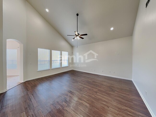 Building Photo - 3208 Timbertrail Ct