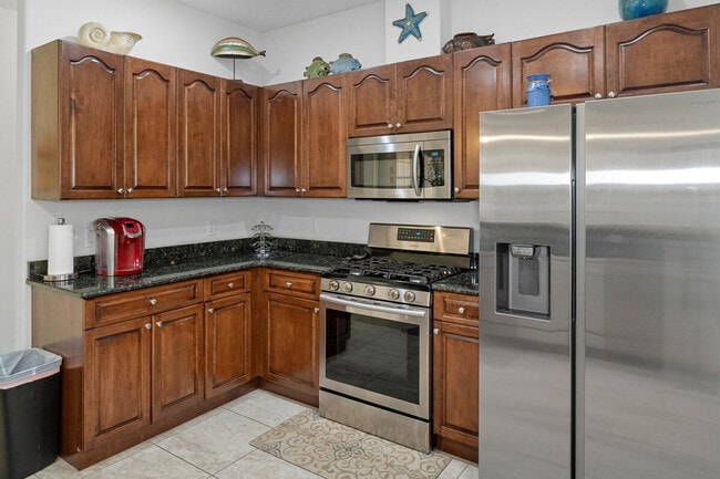 Building Photo - 4845 S Tromp Lp