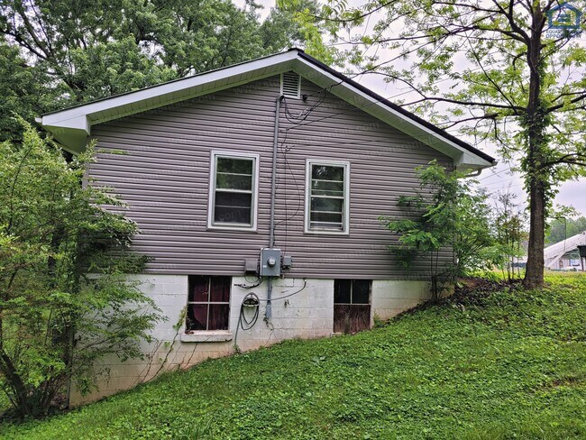 Building Photo - Delightful Oasis