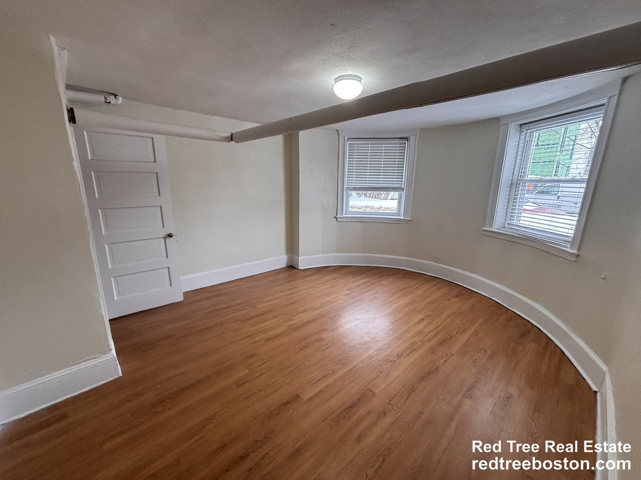 Building Photo - 7 Mount Hood Rd