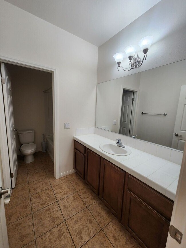 Building Photo - Coming Soon! Must See!!!! Spacious 4 Bedroom 3 Bath In Desert Knoll Community!!!