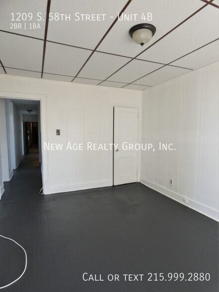 Building Photo - 1209 S 58th St