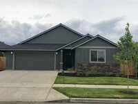 Building Photo - Home in NW Redmond Fieldstone Crossing
