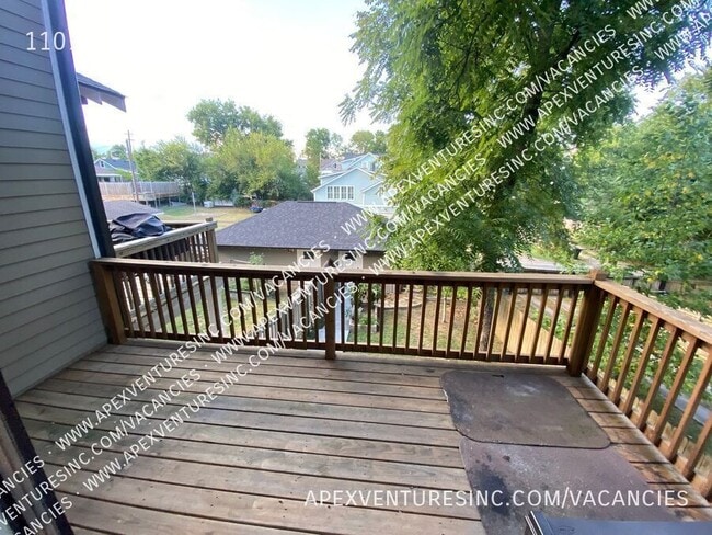 Building Photo - 1107 Boscobel St