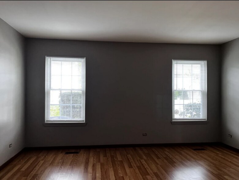 Building Photo - 1342 Orleans Dr