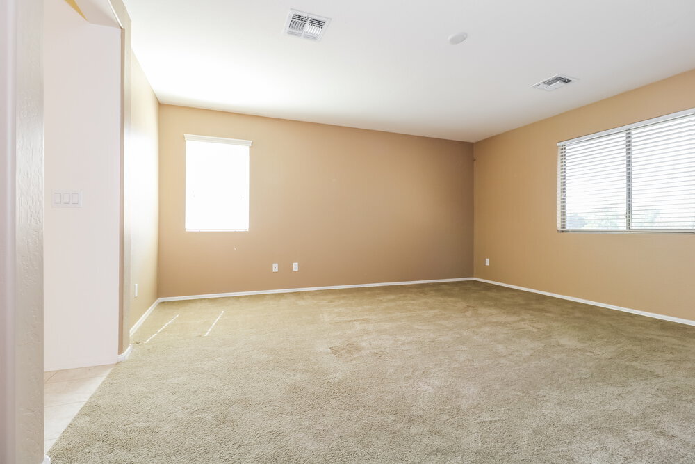Building Photo - 3116 S 82nd Ln