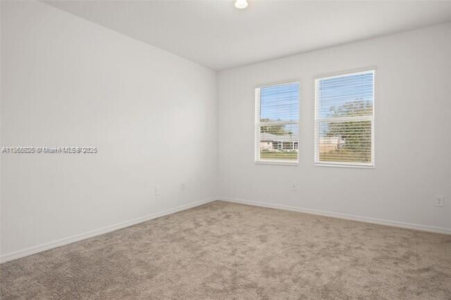 Building Photo - 724 Grove