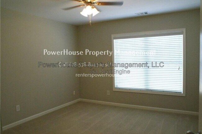 Building Photo - 5530 Crestwick Wy