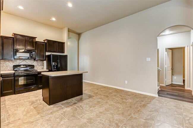 Building Photo - 3310 Daniel Falls Ln