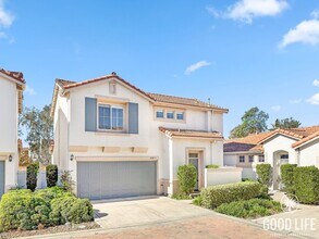 Building Photo - Beautiful 3B/2.5BA Home in Mira Mesa for Rent!