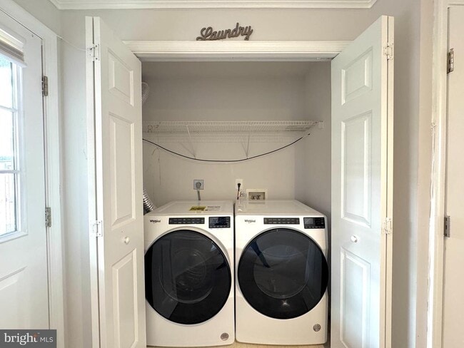 Building Photo - 6410 Katherine Ann Ln