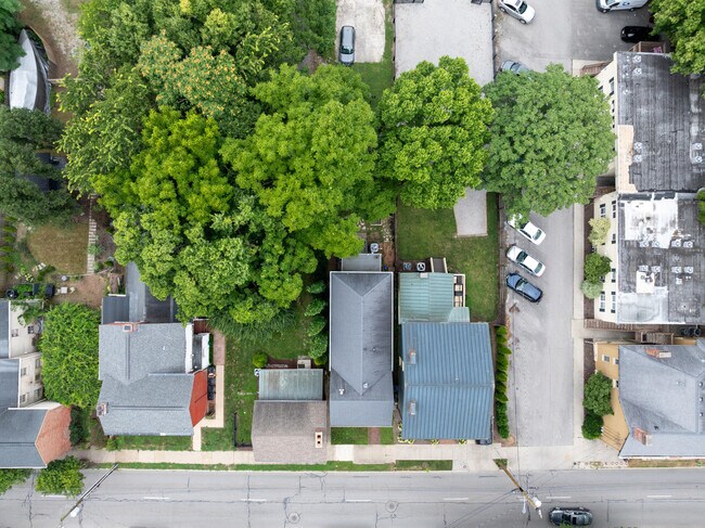 Building Photo - 359 S Upper St