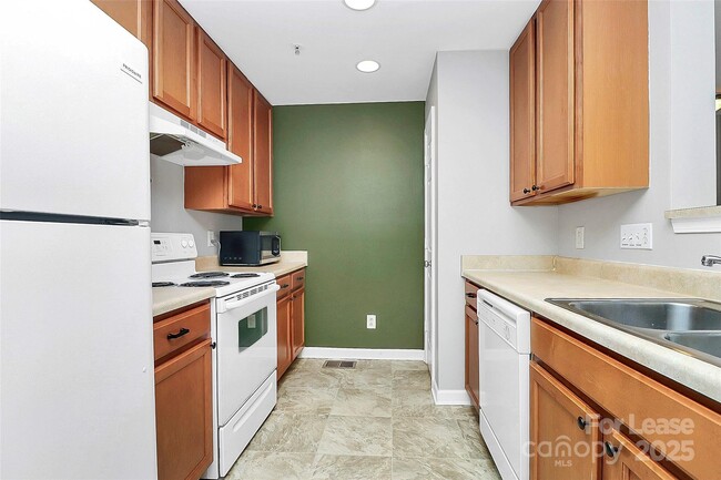Building Photo - 3953 Picasso Court