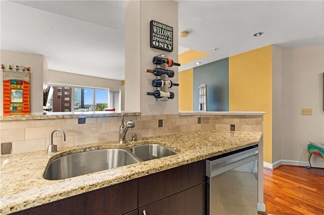 Building Photo - 3475 Oak Valley Rd NE