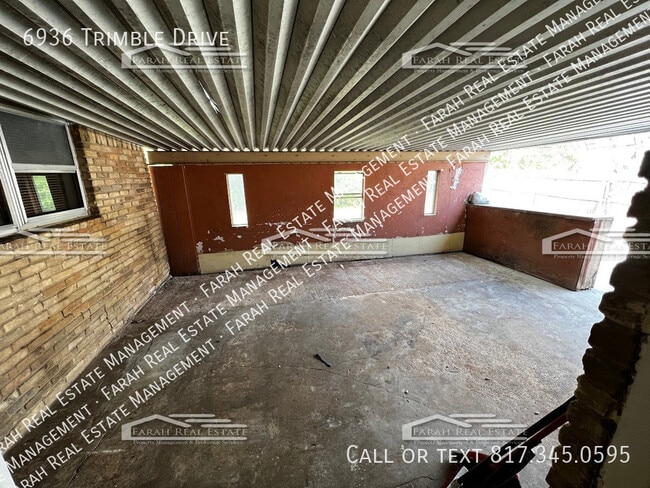 Building Photo - 6936 Trimble Dr